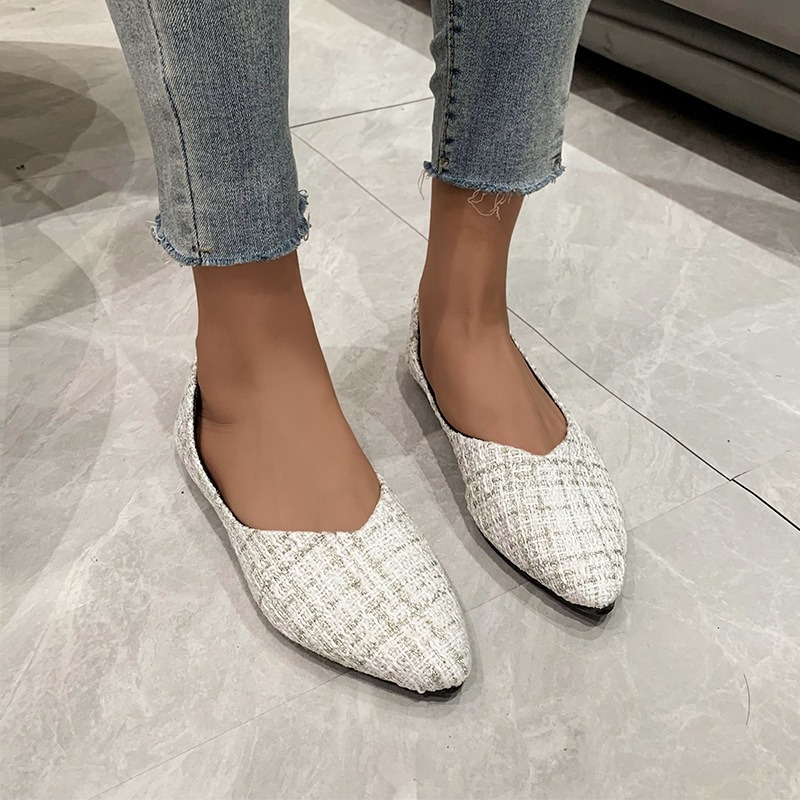 Pointed Toe Flat - Large Size Single Shoe Women's 2025